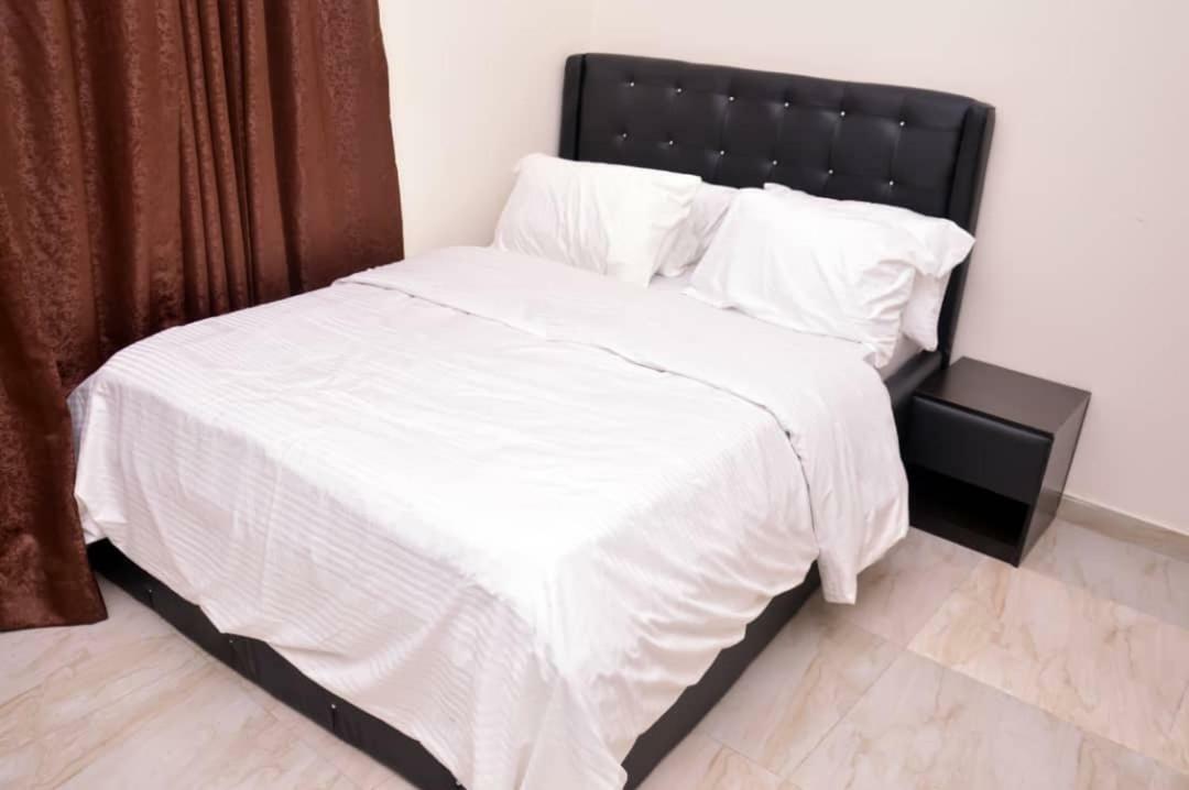 City Nest Hotel Ogombo Eksteriør bilde